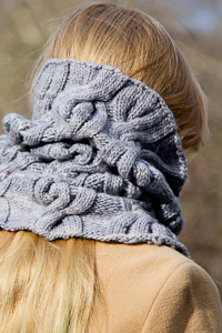 Chic Mega Cowl back view | The Knitting Vortex